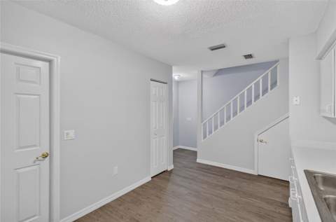 2352 Isle Royale Court, Winter Haven FL - photo 11 of 48