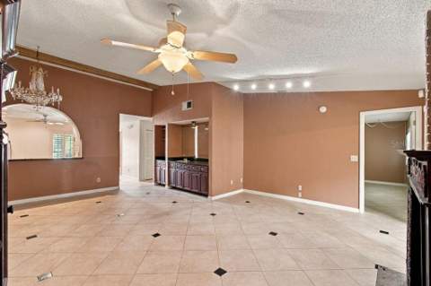 12 Escondido Circle #114, Altamonte Springs FL - photo 9 of 38