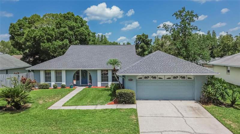 4 bedroom Single Family Residence at 15112 Roundup Drive, Carrollwood Springs, Tampa — photo 1
