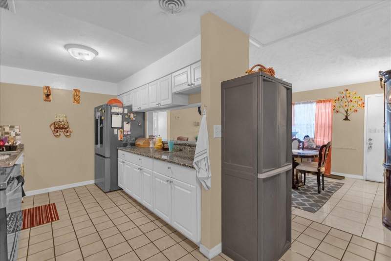 4 bedroom Single Family Residence at 3620 WESTGATE ROAD, PINE RIDGE ESTATES, ORLANDO — photo 3
