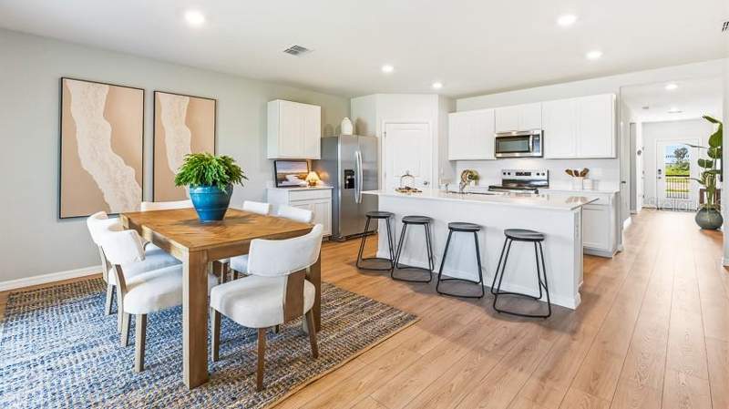 4 bedroom Single Family Residence at 11913 Mountain Island Trail, Bella Lago, Parrish — photo 5
