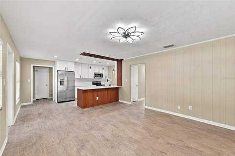 509 Clemons Road, Brandon FL - photo 9 of 43