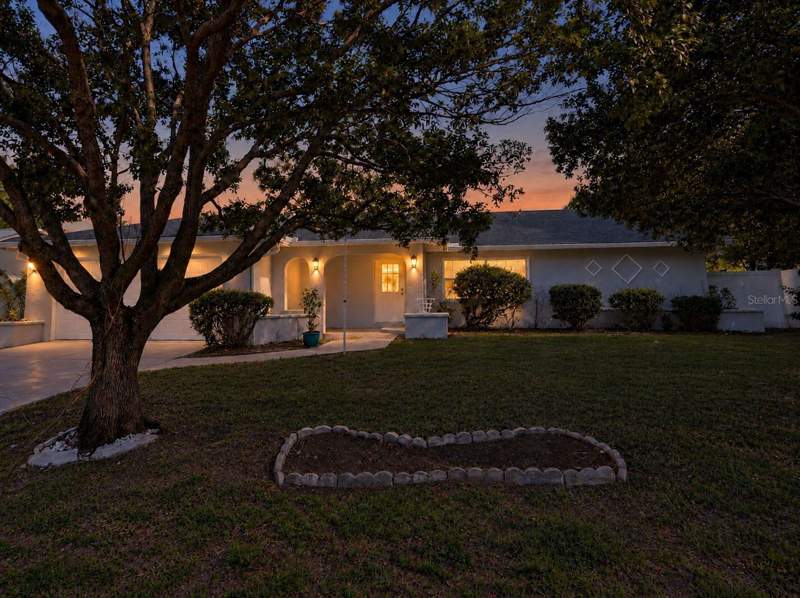 3 bedroom Single Family Residence at 10431 Norvell Road, Spring Hill, Spring Hill — photo 2