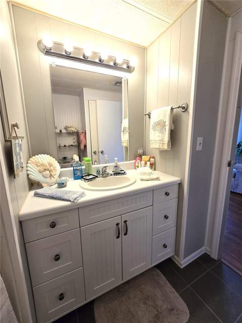 2122 Waterview Drive, Holiday FL - photo 12 of 38