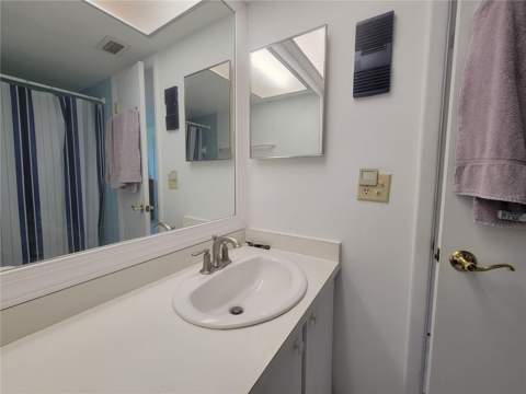 4915 Bay Street #122, St Petersburg FL - photo 22 of 41