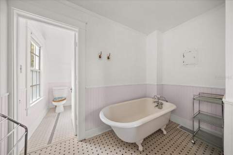 319 Carnation Court, Apopka FL - photo 18 of 63