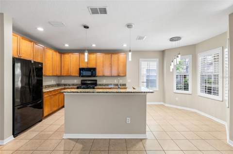 5906 Beaconpark Street, Lithia FL - photo 21 of 81
