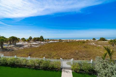1040 Eldorado Avenue, Clearwater Beach FL - photo 24 of 99