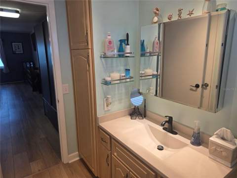 5130 Brittany Drive #604, St Petersburg FL - photo 9 of 49