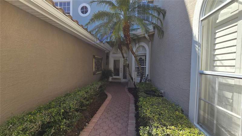 4 bedroom Townhouse at 1648 Lago Vista Boulevard, Boot Ranch - Eagle Watch, Palm Harbor — photo 3