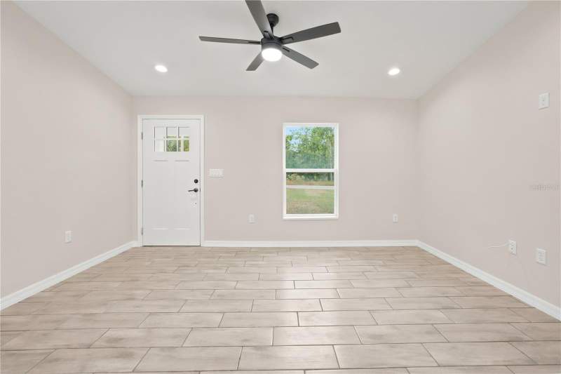 3 bedroom Single Family Residence at 1557 SW Seaweed Avenue, Rainbow Lakes Estates, Dunnellon — photo 5