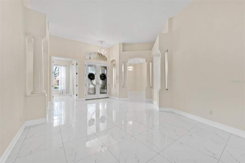 4 bedroom Single Family Residence at 10310 Carroll Cove Place, Lake Carroll Cove, Tampa — photo 4