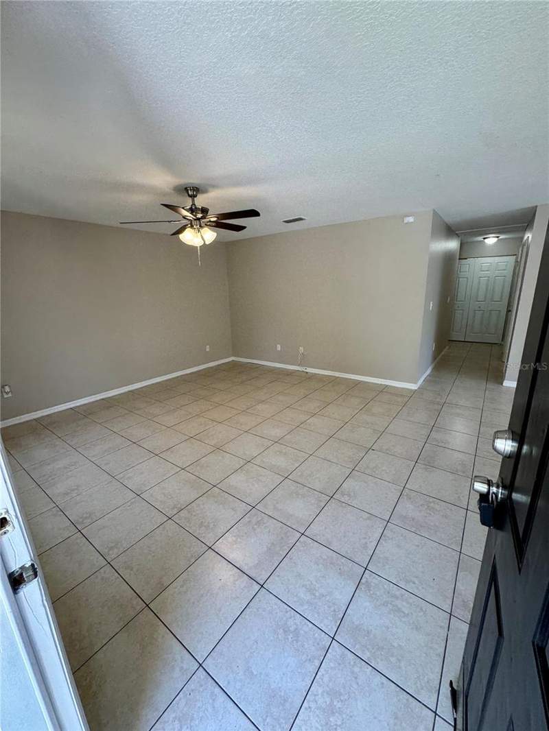 3 bedroom Single Family Residence at 3305 E 38th Avenue, Altamira Heights, Tampa — photo 4