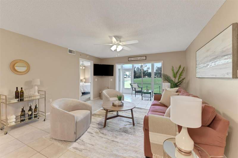 2 bedroom Condominium at 6908 Drewrys Bluff #704, The Villages At Tara, Bradenton — photo 2