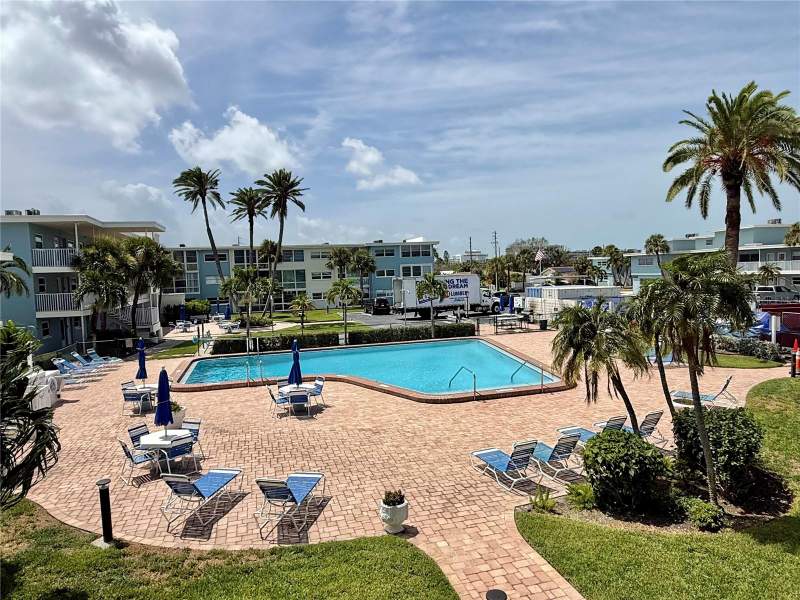 1 bedroom Condominium at 6111 E 2nd Street ##17, Sylvette Condo, St Pete Beach — photo 4