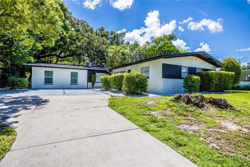 4 bedroom Single Family Residence at 1213 Corbett Lane, Dover Shores Eighth Add, Orlando — photo 2