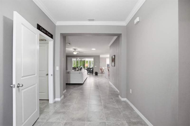 4 bedroom Single Family Residence at 13897 Blythewood Drive, Sterling Hill Ph 2B, Spring Hill — photo 5