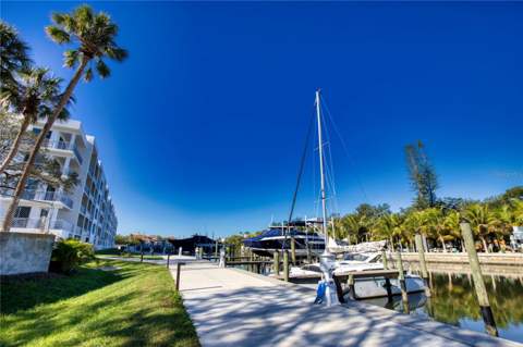 1703 N Tamiami Trail #203, Sarasota FL - photo 7 of 30