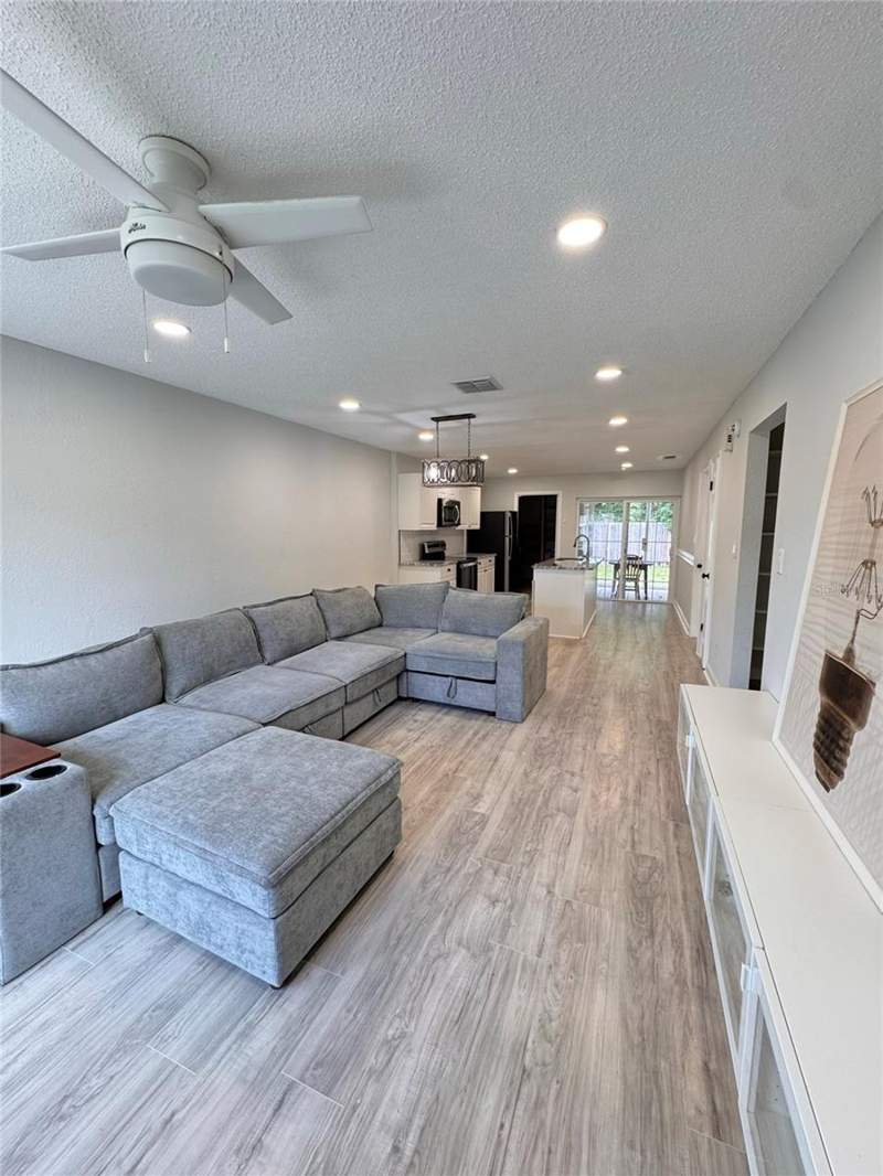 2 bedroom Half Duplex at 8043 Puffin Drive, Quail Hollow At Rio Pinar, Orlando — photo 4