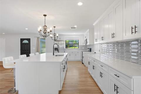 1349 Viewtop Drive, Clearwater FL - photo 10 of 31