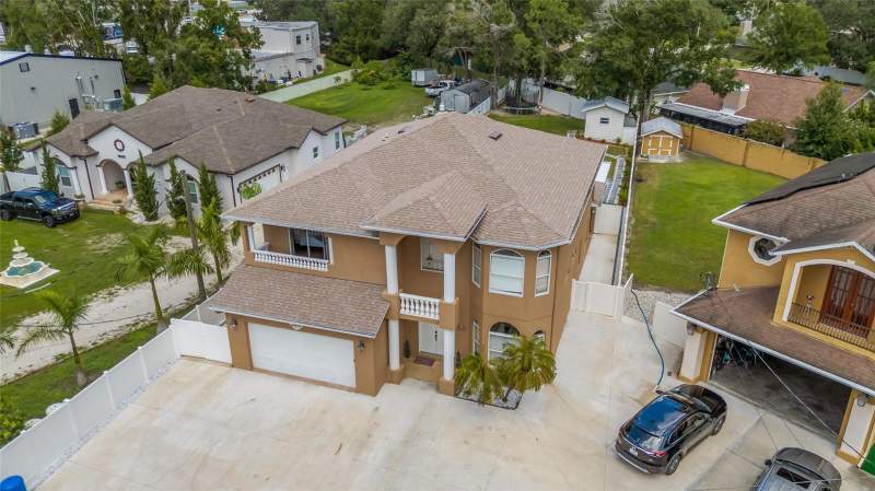 5 bedroom Single Family Residence at 10806 Perez Drive, Unplatted, Tampa — photo 4
