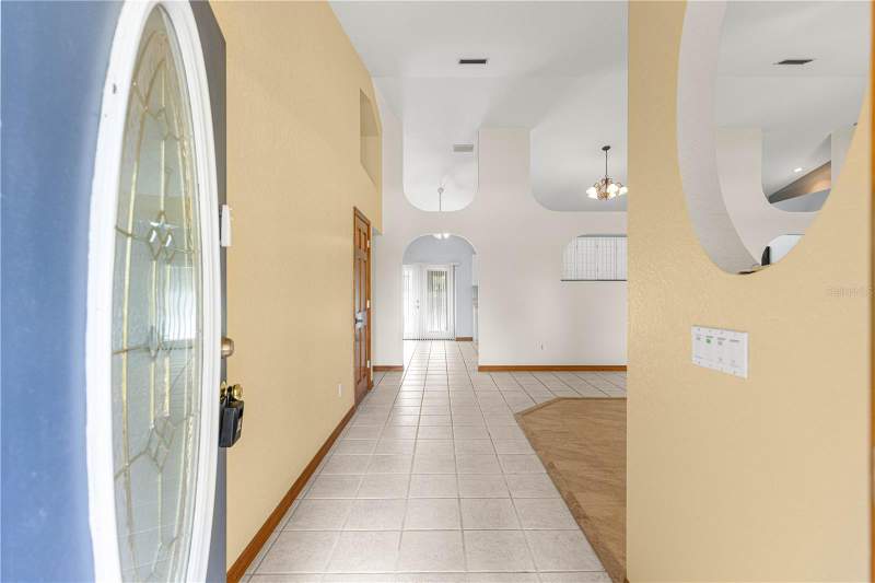 2 bedroom Single Family Residence at 1090 NW 67th Place, Ocala Highlands Estate, Ocala — photo 2