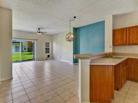8407 Blue Lagoon Drive, Kissimmee FL - photo 6 of 6