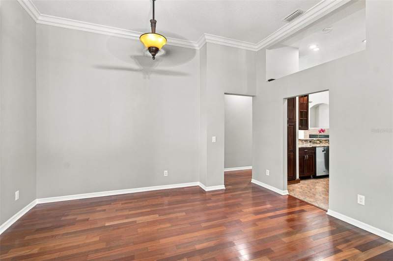 4 bedroom Single Family Residence at 10113 Cannon Drive, Lake St Charles Unit 4, Riverview — photo 5