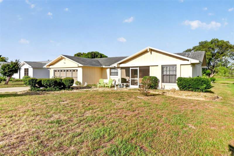 3 bedroom Single Family Residence at 7465 Galloway Road, Heather The, Weeki Wachee — photo 4