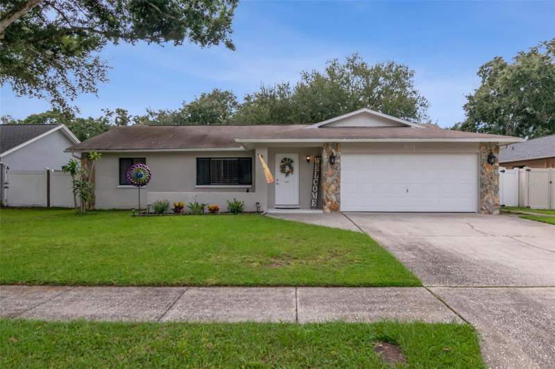 3 bedroom Single Family Residence at 2158 Beverly Ln, Marla Grove Estates, Clearwater — photo 2