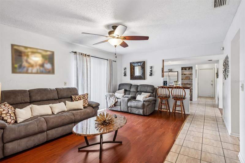4 bedroom Single Family Residence at 3777 Parkway Boulevard, Lake Padgett Estates East, Land O Lakes — photo 3