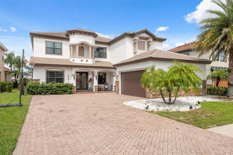 5 bedroom Single Family Residence at 2591 Grand Cypress Boulevard, Grand Cypress On Lake Tarpon, Palm Harbor — photo 2