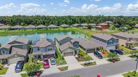 2515 Victorious Falls Avenue, Plant City FL - photo 6 of 34