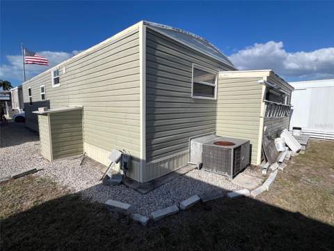 8300 Seminole Boulevard #218, Seminole FL - photo 6 of 6