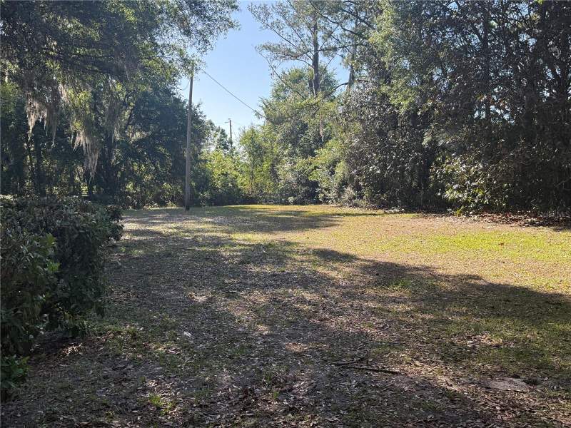 3 bedroom Single Family Residence at 9845 NW 160th Street, Non, Reddick — photo 4
