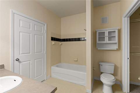6021 Westgate Drive #823, Orlando FL - photo 17 of 39