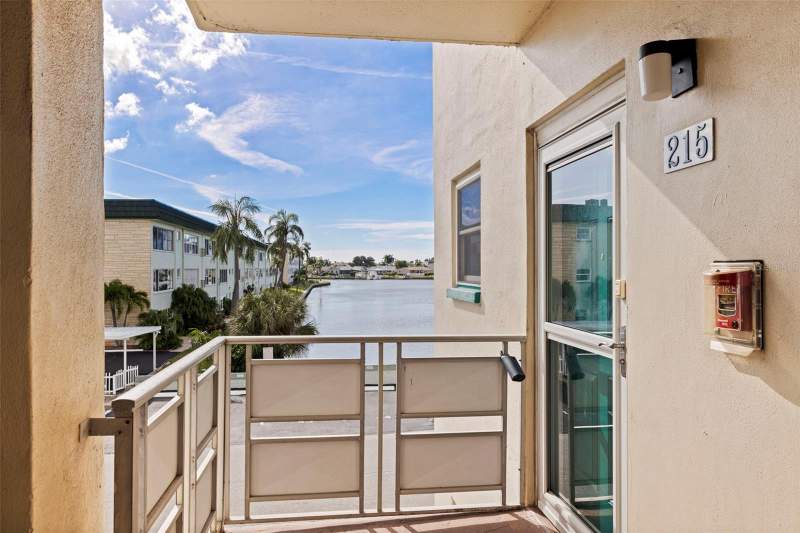 2 bedroom Condominium at 2960 59th Street #215, Jamison House, Gulfport — photo 3