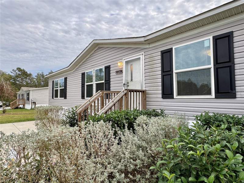 4 bedroom Manufactured Home at 18472 SE 58th Place, Winding Waters Add 01, Ocklawaha — photo 2
