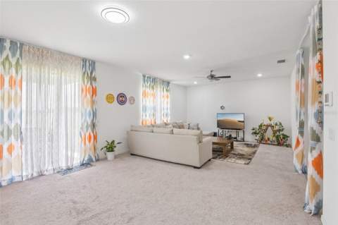 9963 Sunrise View Court, Seffner FL - photo 8 of 56
