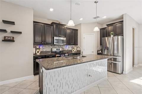 1537 Tallulah Terrace, Wesley Chapel FL - photo 10 of 50