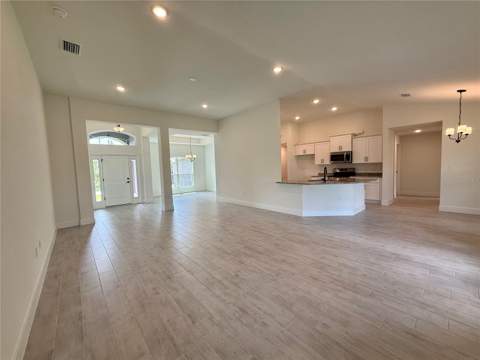 15585 Aldama Circle, Port Charlotte FL - photo 11 of 25