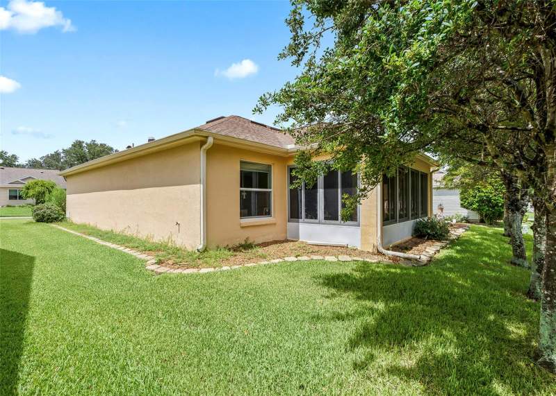 3 bedroom Single Family Residence at 8368 SE 176th Lawson Loop, The Villages, The Villages — photo 5