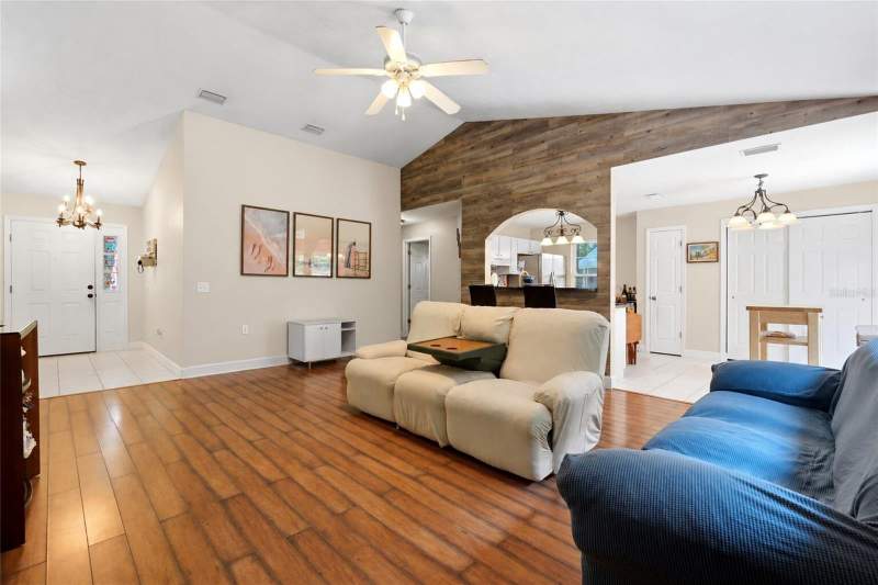 3 bedroom Single Family Residence at 17686 NW 239th Terrace, Southside Terrace, High Springs — photo 4