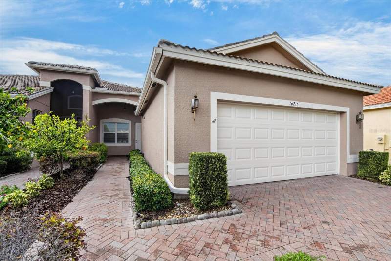 2 bedroom Villa at 16216 Amethyst Key Drive, Regal Twin Villas Ph 2, Wimauma — photo 3