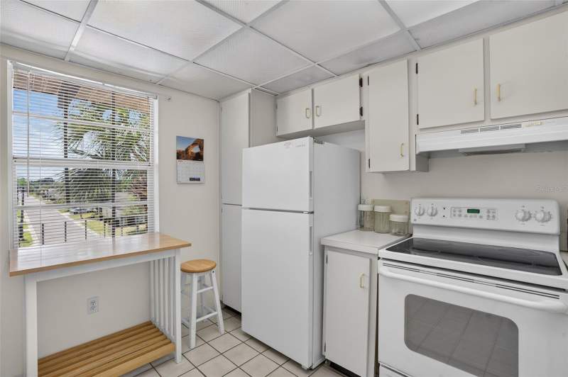 2 bedroom Condominium at 8693 Bardmoor Boulevard #301B, Cordova Greens, Largo — photo 5