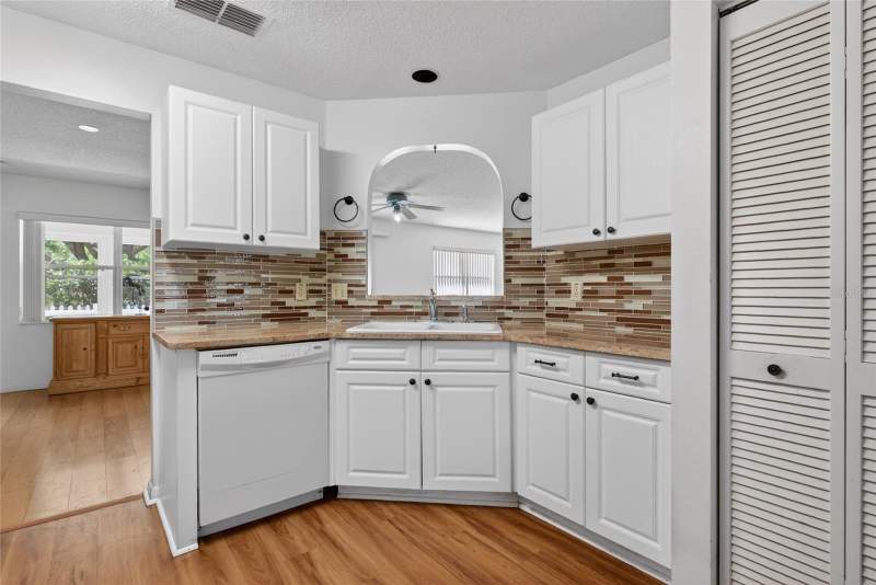 2 bedroom Villa at 9060 SW 96th Lane #B, On Top Of The World, Ocala — photo 5