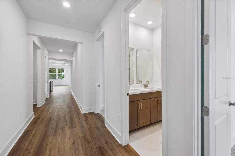 4 bedroom Single Family Residence at 786 Emerald Grove Drive, Eden Crest, Apopka — photo 5
