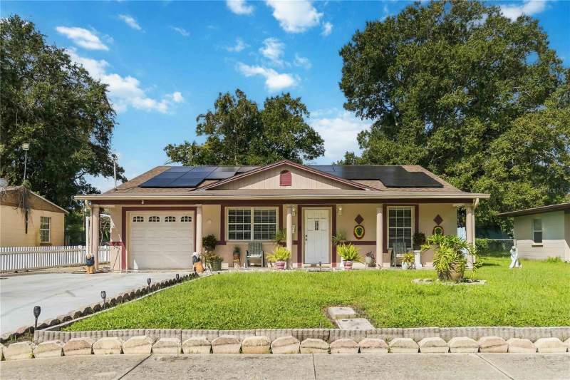 1530 GUINYARD WAY home for sale in Washington Shores Homes for Sale: 2 Homes, Median $198K