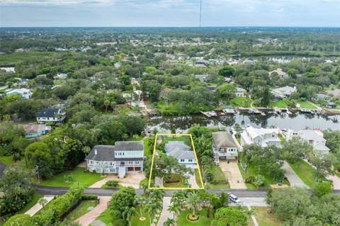 2030 Gulfview Drive, Holiday FL - photo 8 of 77