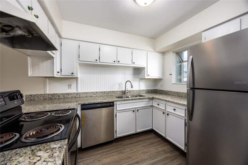 2 bedroom Townhouse at 4411 SW 34th Street #908, Pickwick Park, Gainesville — photo 4